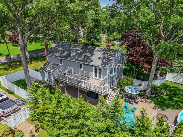 74A Hilltop Drive A, Smithtown, NY 11787