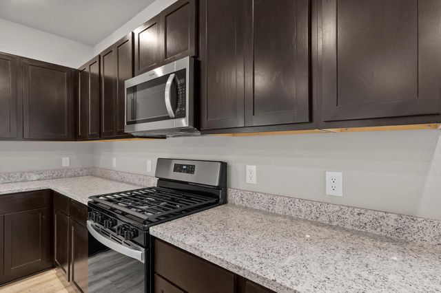 2910 Rockwood Drive, Rosharon, TX 77583