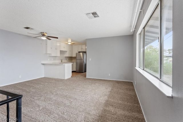 1417 Elizabeth Avenue 4, Las Vegas, NV 89119