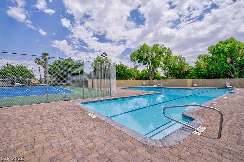 1417 Elizabeth Avenue 4, Las Vegas, NV 89119