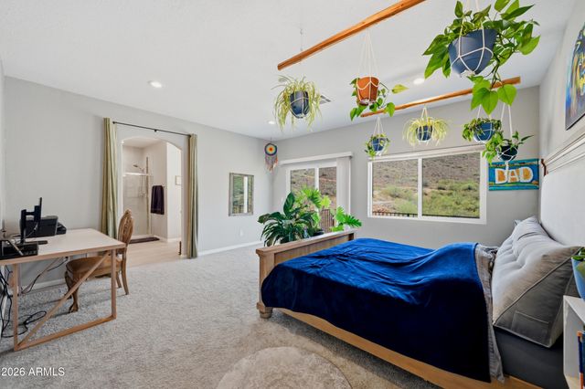 42714 N 11TH Avenue, New River, AZ 85087