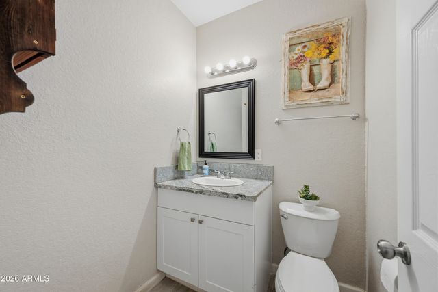 42714 N 11TH Avenue, New River, AZ 85087