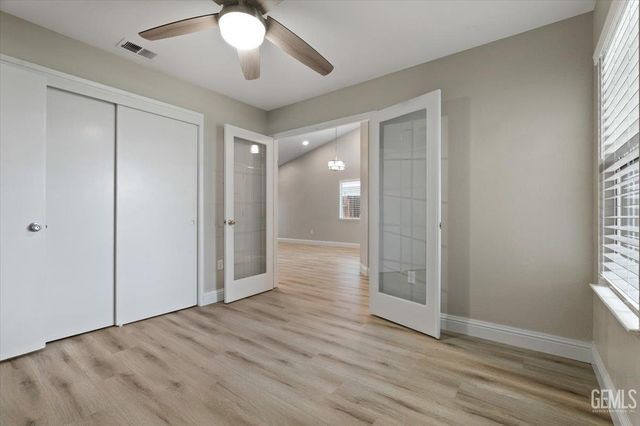 7625 Canyon Clover Drive, Bakersfield, CA 93313