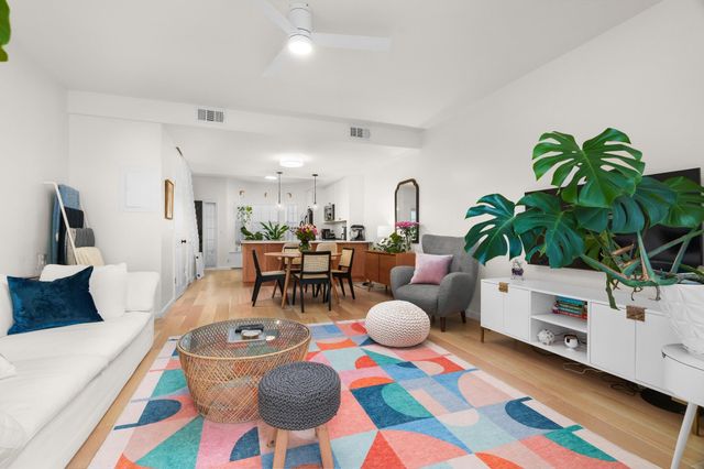 1321 Bayview Drive 4, Fort Lauderdale, FL 33304