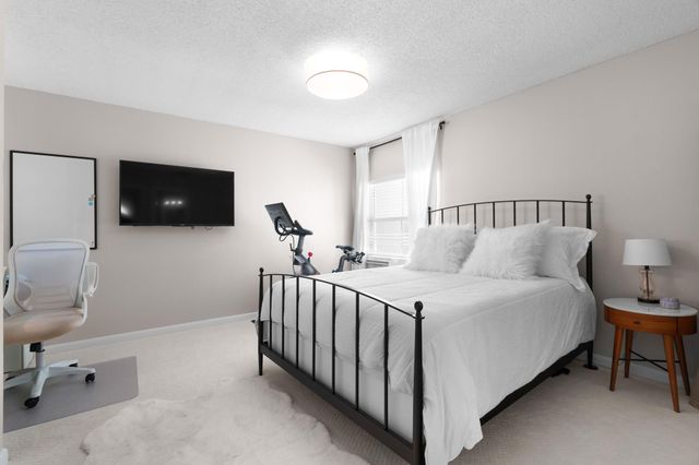 1321 Bayview Drive 4, Fort Lauderdale, FL 33304