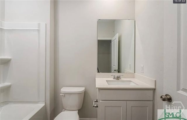 186 Crosstown Avenue, Richmond Hill, GA 31324