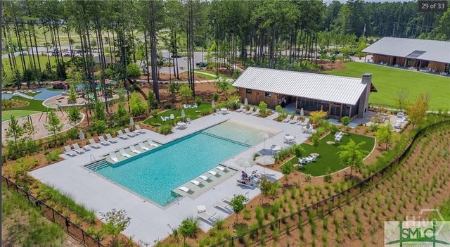 186 Crosstown Avenue, Richmond Hill, GA 31324