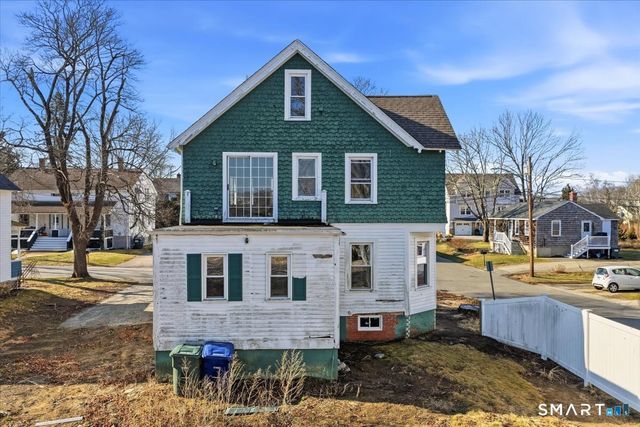 18 Maxson Street, Groton, CT 06355