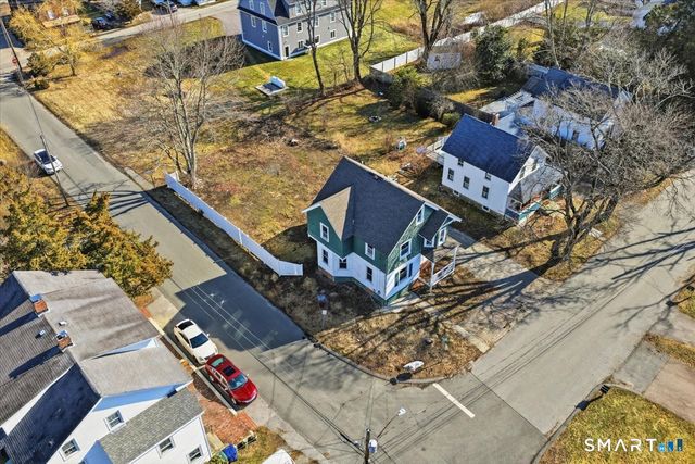 18 Maxson Street, Groton, CT 06355