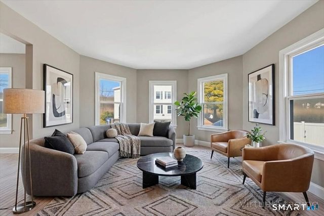 18 Maxson Street, Groton, CT 06355