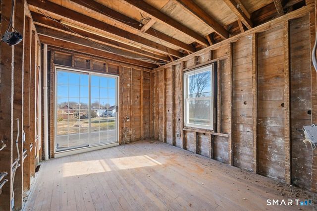 18 Maxson Street, Groton, CT 06355