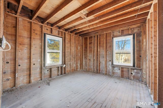 18 Maxson Street, Groton, CT 06355