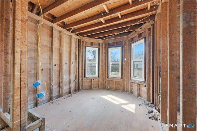 18 Maxson Street, Groton, CT 06355