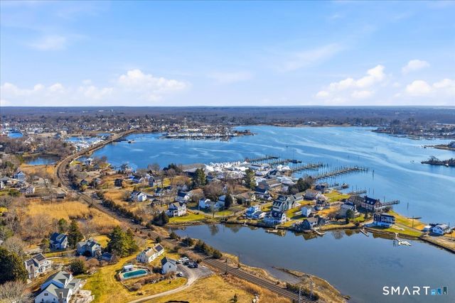 18 Maxson Street, Groton, CT 06355