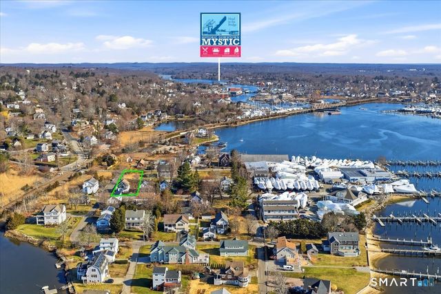 18 Maxson Street, Groton, CT 06355