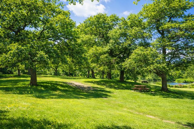 19176 Judicial Road, Prior Lake, MN 55372