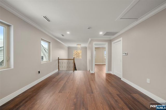 25 Winant Avenue, Ridgefield Park, NJ 07660