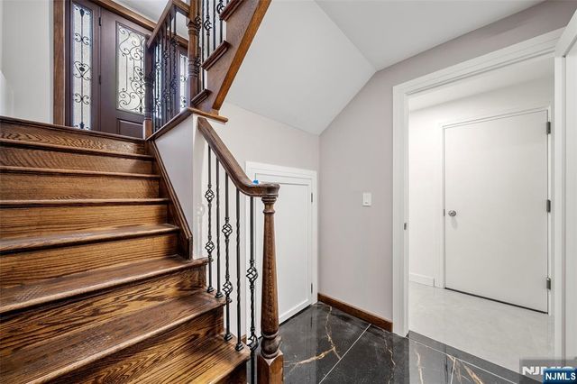 25 Winant Avenue, Ridgefield Park, NJ 07660