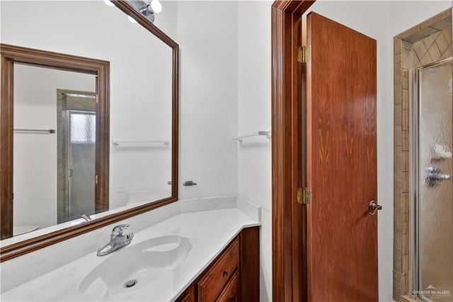 2804 Charlotte Drive, Pharr, TX 78577
