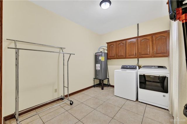 2804 Charlotte Drive, Pharr, TX 78577