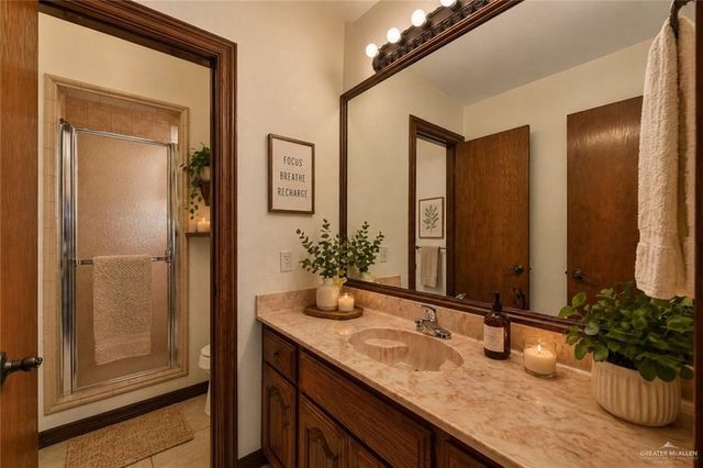 2804 Charlotte Drive, Pharr, TX 78577