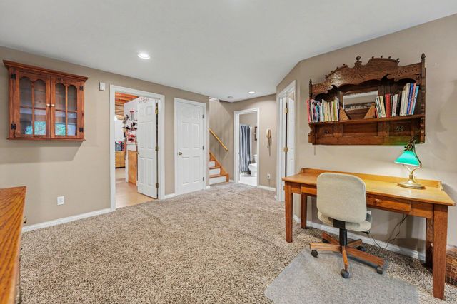 1808 Briam Drive, Valparaiso, IN 46383