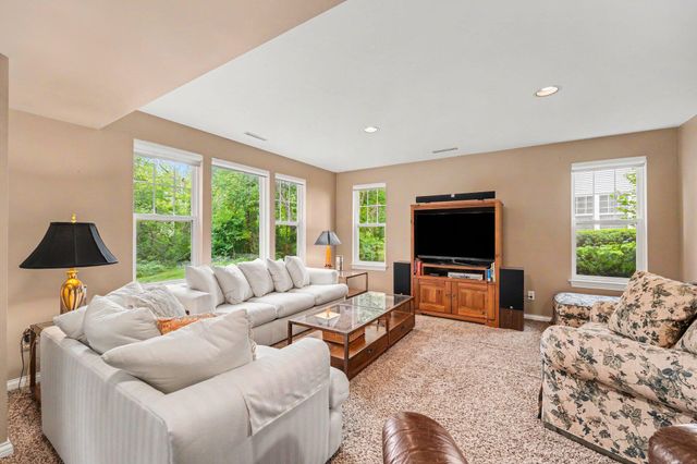 1808 Briam Drive, Valparaiso, IN 46383