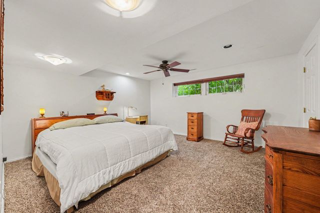 1808 Briam Drive, Valparaiso, IN 46383