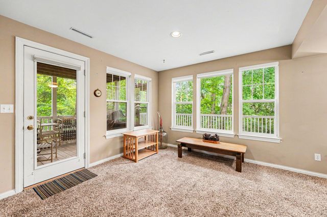 1808 Briam Drive, Valparaiso, IN 46383