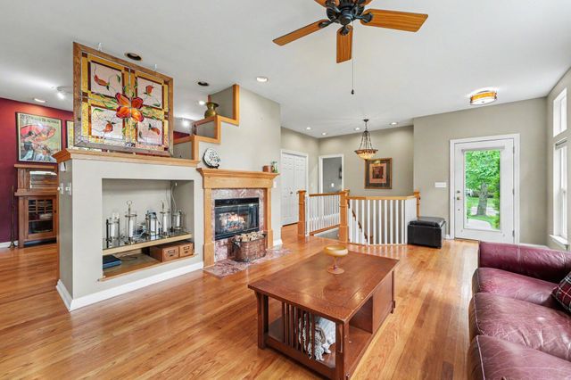 1808 Briam Drive, Valparaiso, IN 46383
