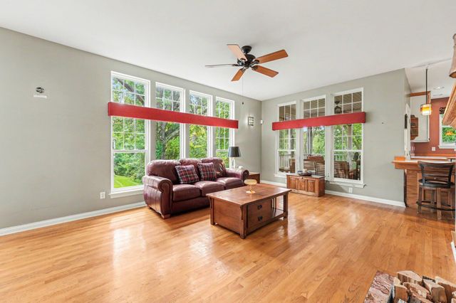 1808 Briam Drive, Valparaiso, IN 46383