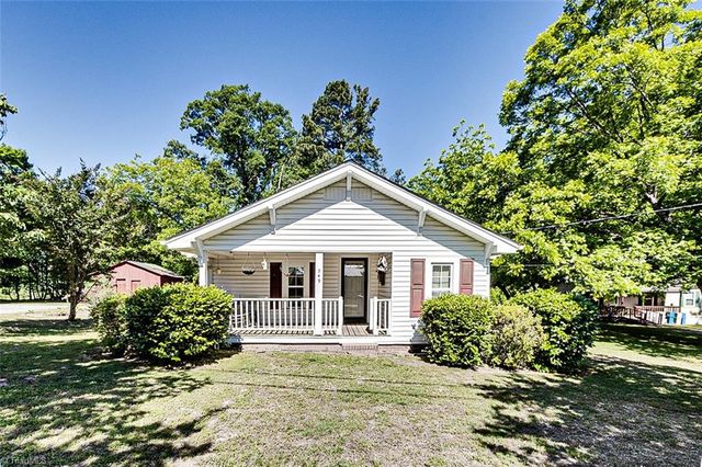 349 Ridge Road, Seagrove, NC 27341