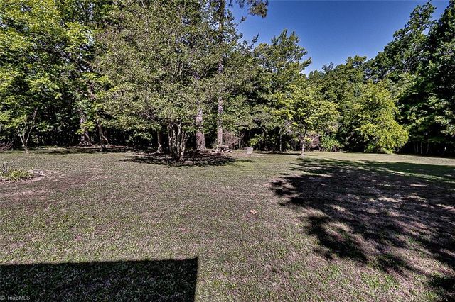 349 Ridge Road, Seagrove, NC 27341