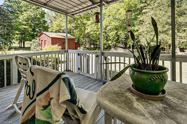349 Ridge Road, Seagrove, NC 27341
