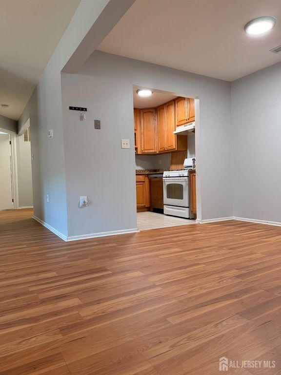 115 Orlando Street, Edison, NJ 08817