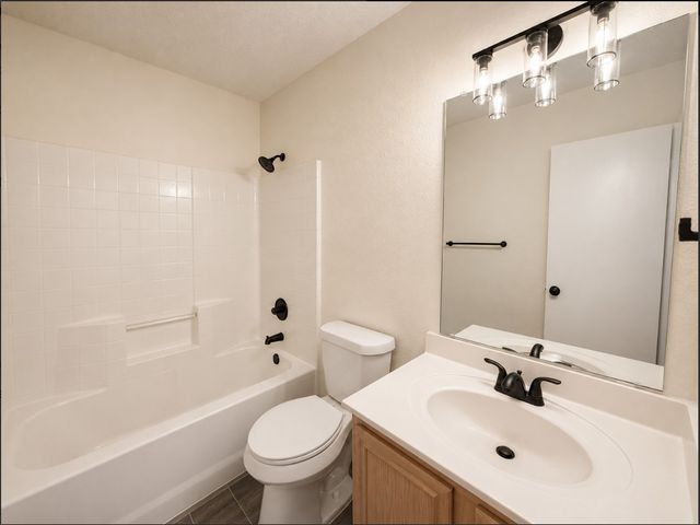6409 Riverwater Trail, Fort Worth, TX 76179