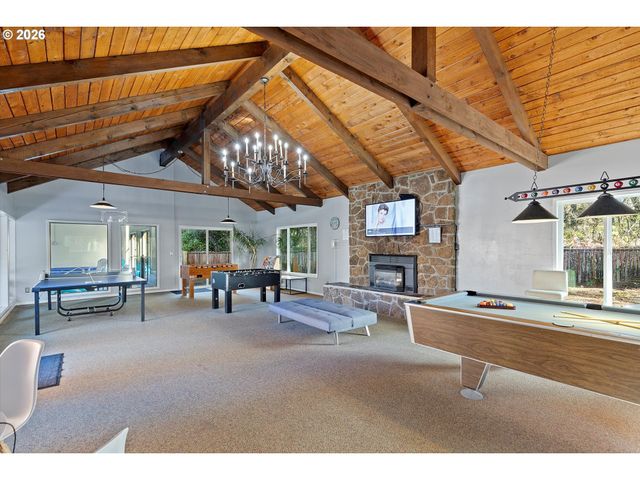 325 LANCER St 39, Lincoln City, OR 97367