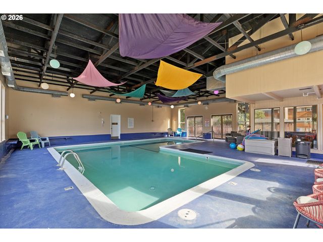 325 LANCER St 39, Lincoln City, OR 97367