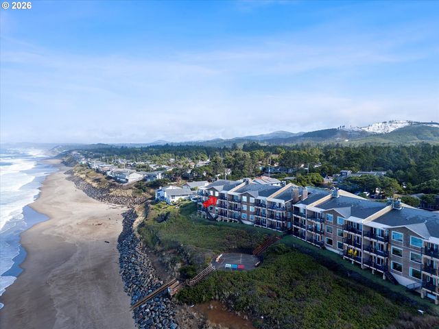 325 LANCER St 39, Lincoln City, OR 97367