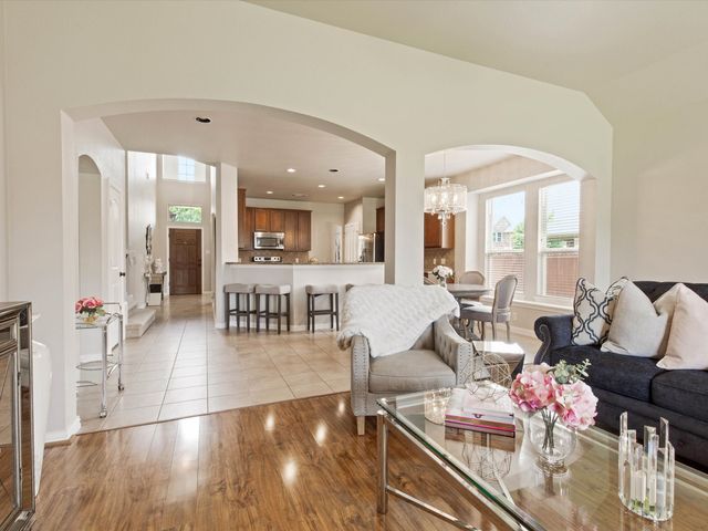 8720 Devonshire Drive, Fort Worth, TX 76131