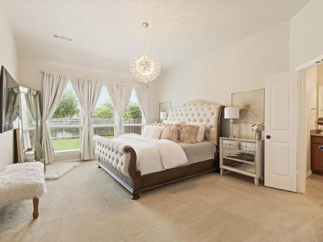 8720 Devonshire Drive, Fort Worth, TX 76131