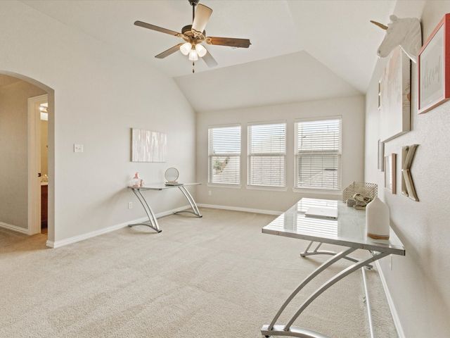 8720 Devonshire Drive, Fort Worth, TX 76131
