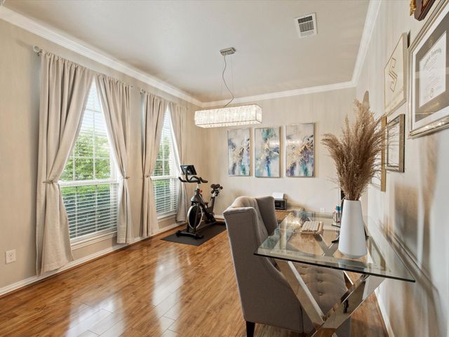 8720 Devonshire Drive, Fort Worth, TX 76131