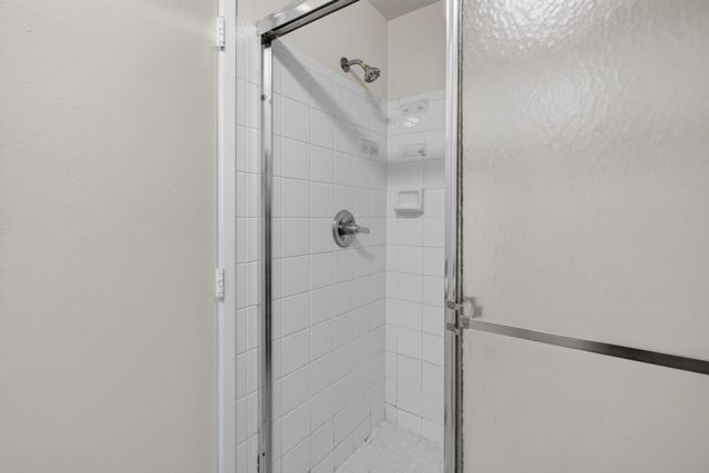 6960 SW 39th Street 207e, Davie, FL 33314
