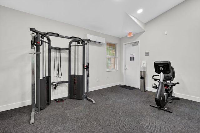 6960 SW 39th Street 207e, Davie, FL 33314