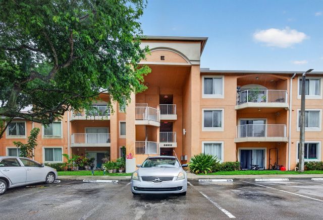 6960 SW 39th Street 207e, Davie, FL 33314
