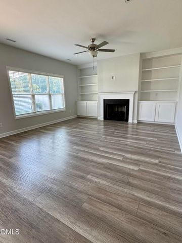 20 E Sand Luggs Court, Angier, NC 27501