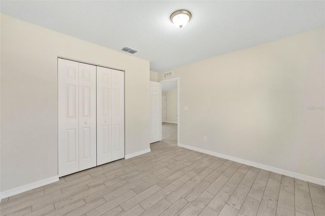 360 LOCUST ROAD, Ocala, FL 34472