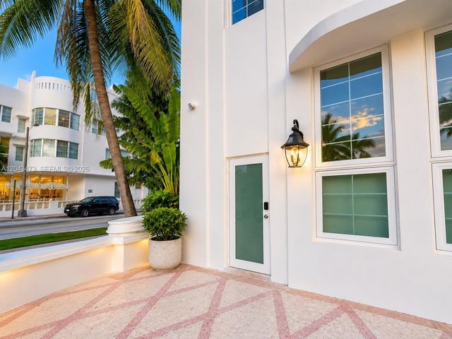 3025 Indian Creek Dr 109 109, Miami Beach, FL 33140