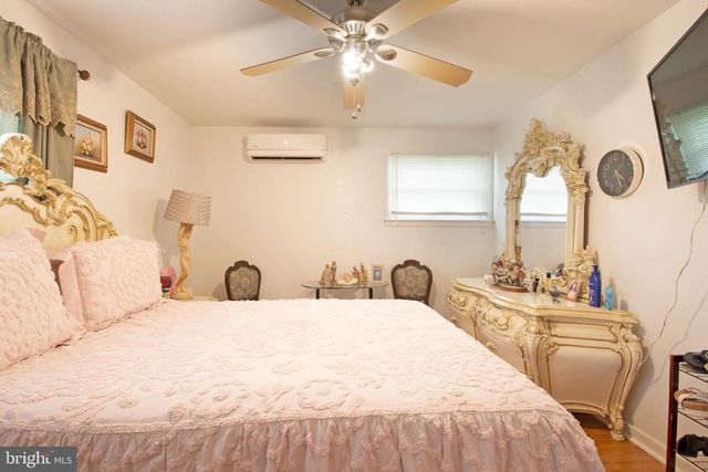 7 GAINOR RD, New Castle, DE 19720